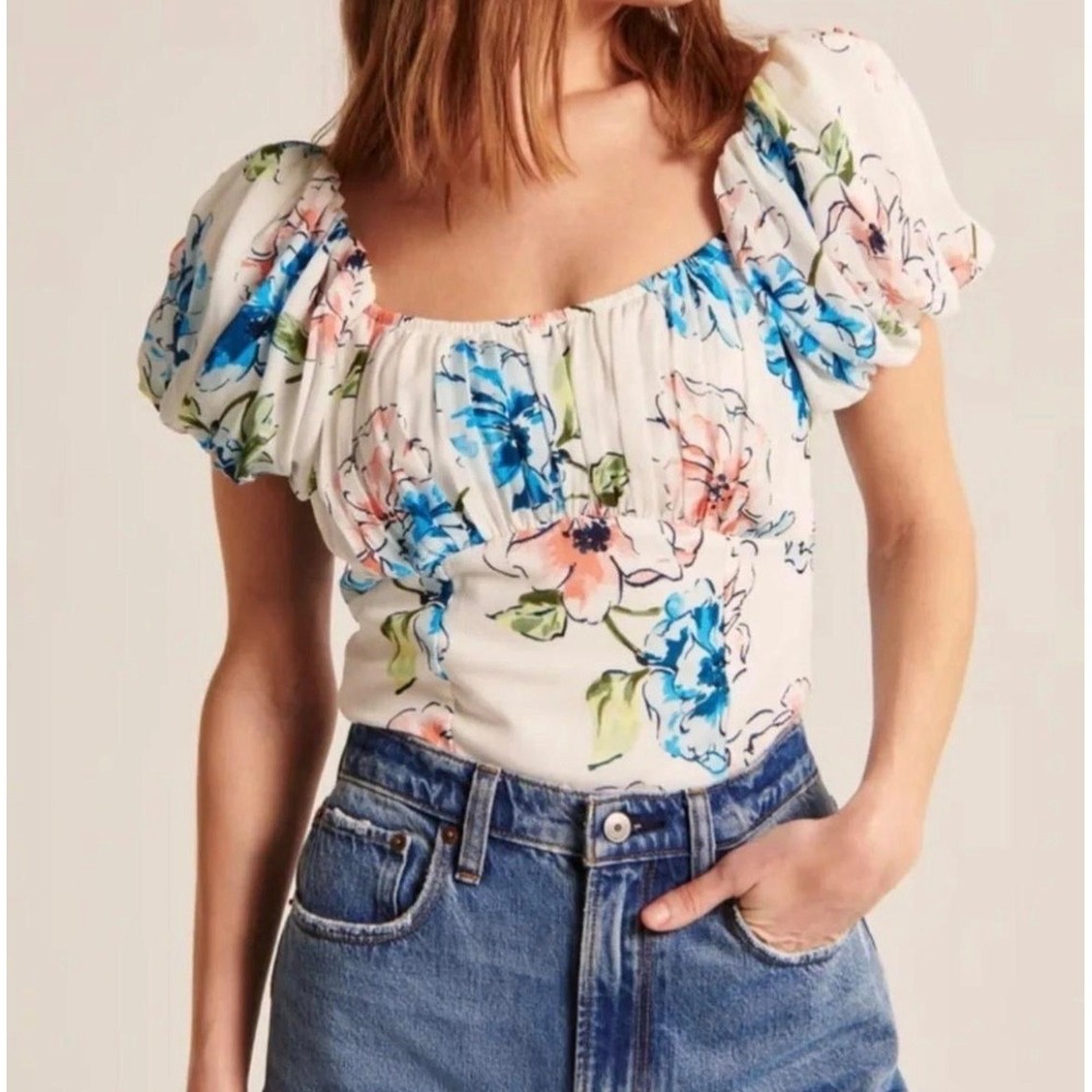 Abercrombie &‎ Fitch Shirt Womens XS Ruched Boho Cottagecore Smocked Floral Crop